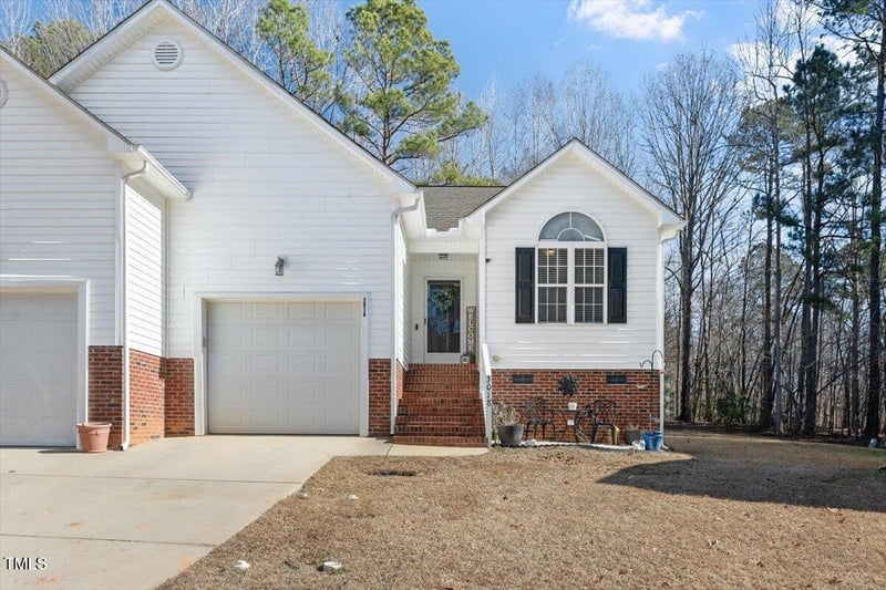 3018 E Cotton Gin Dr, Clayton, NC 27527