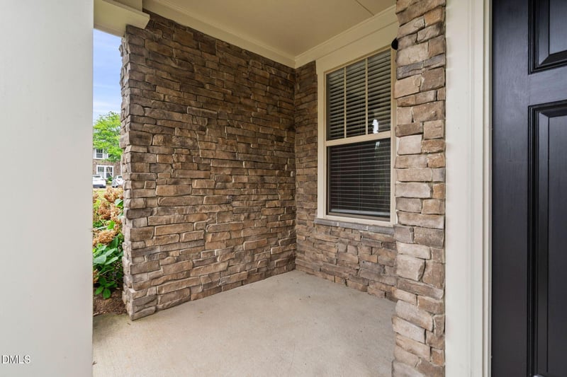 3018 Freeport Dr, Cary, NC 27519