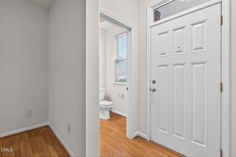 3018 Freeport Dr, Cary, NC 27519