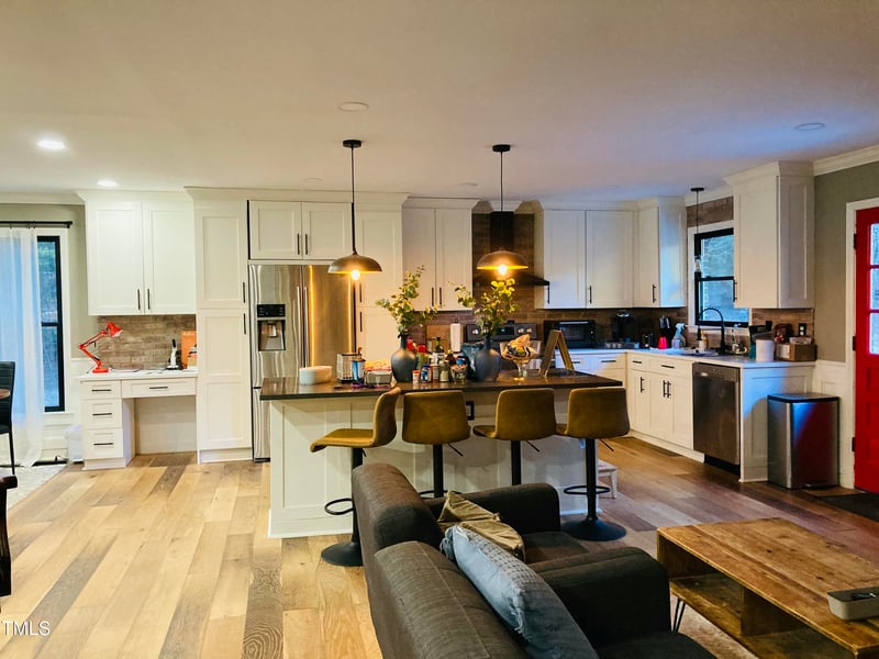 3018 Green Hill Dr, Chapel Hill, NC 27514
