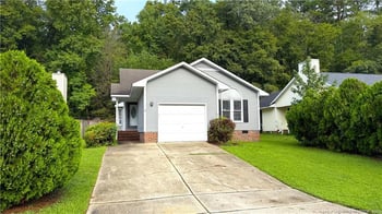 3019 Copenhagen Dr, Fayetteville, NC 28301