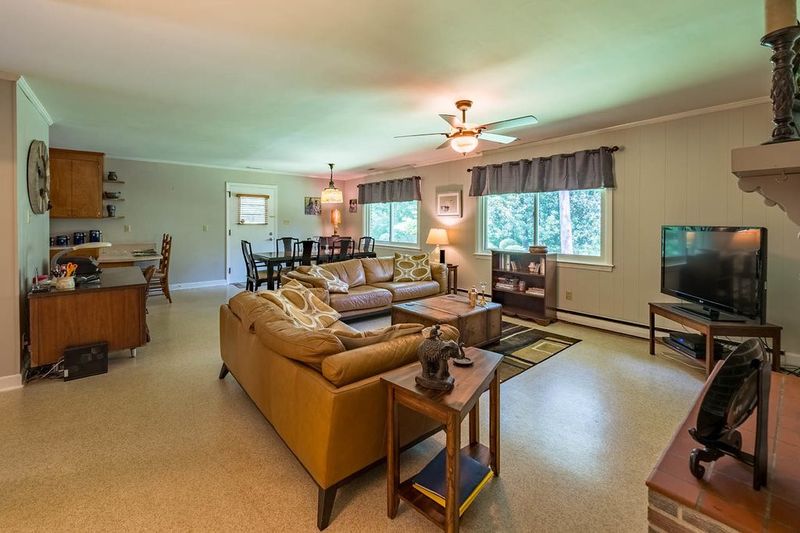 3019 Hope Valley Rd, Durham, NC 27707