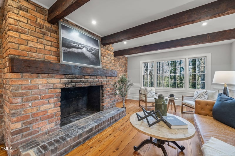 3019 Jones Ferry Rd, Chapel Hill, NC 27516