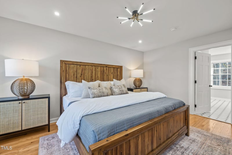 3019 Jones Ferry Rd, Chapel Hill, NC 27516
