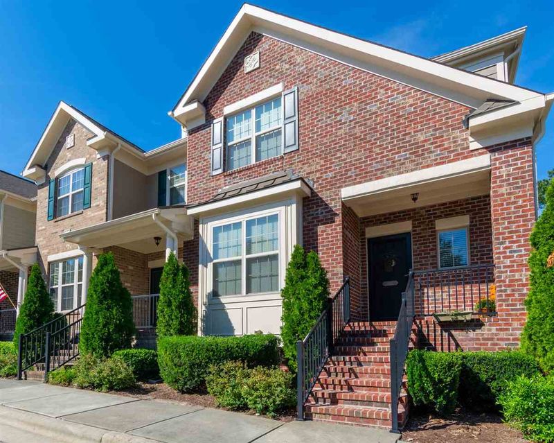 3019 Valleystone Dr, Cary, NC 27519