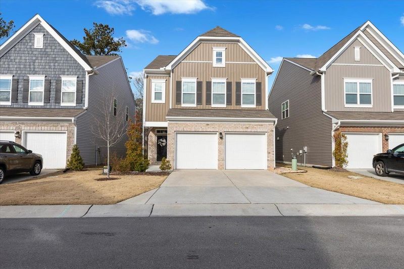302 Bedivere Ln, Durham, NC 27703