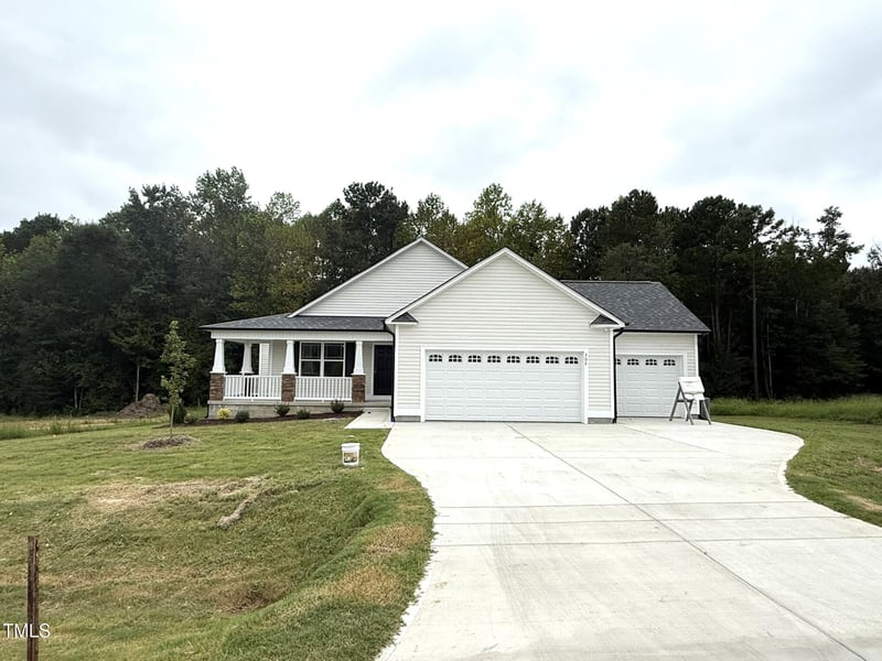 302 Bonsai Way, Four Oaks, NC 27524