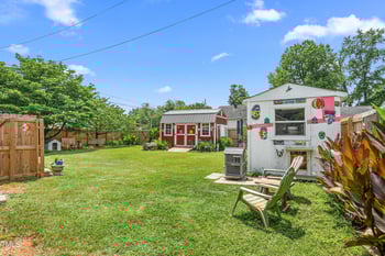 302 Bradley St, Burlington, NC 27215