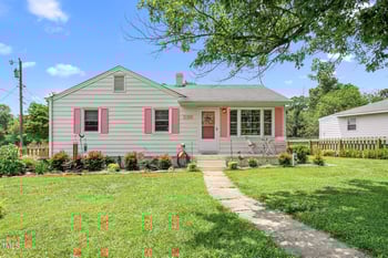 302 Bradley St, Burlington, NC 27215