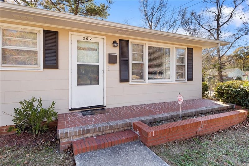 302 Brookwood Ave, Fayetteville, NC 28301