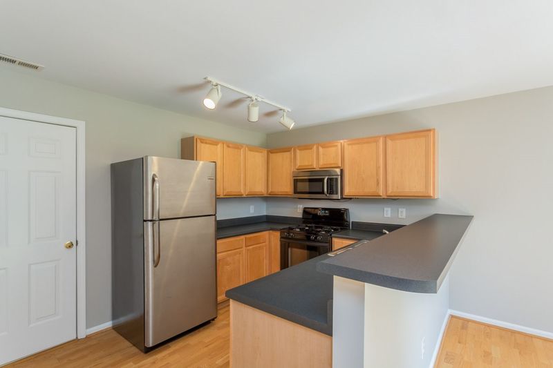 302 Cabana Dr, Apex, NC 27539