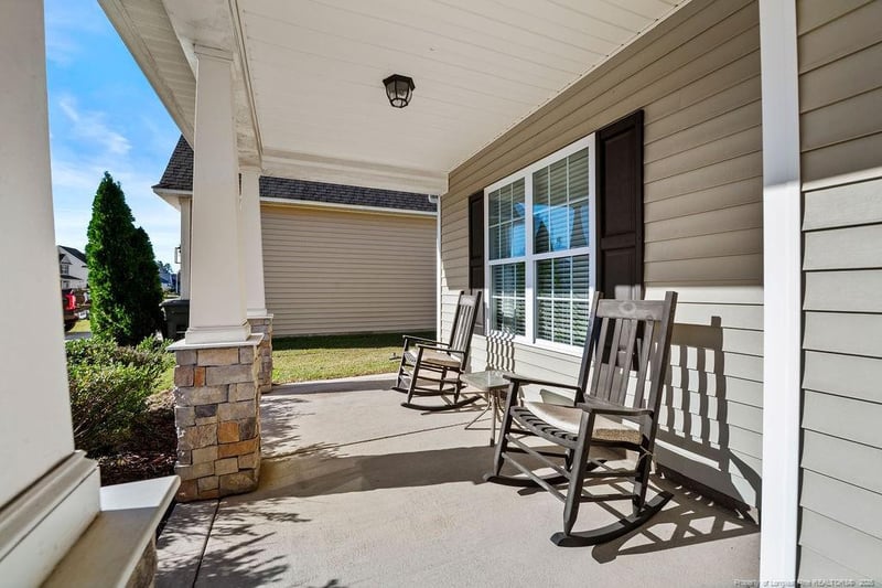 302 Cornhill Rd, Fayetteville, NC 28312