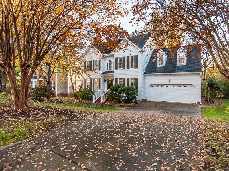 302 Creek Park Dr, Cary, NC 27513