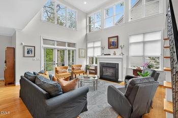 302 Edgewater Cir, Chapel Hill, NC 27516