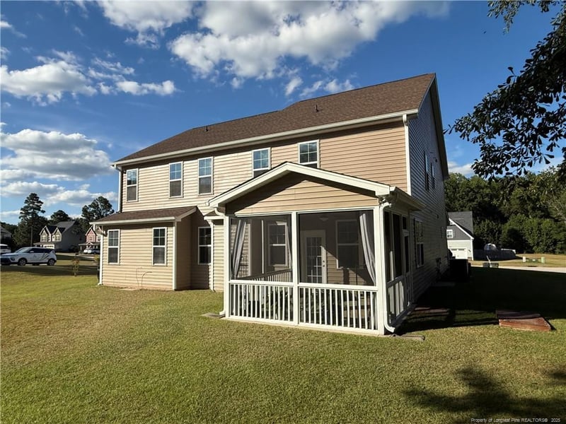 302 Executive Dr, Lillington, NC 27546