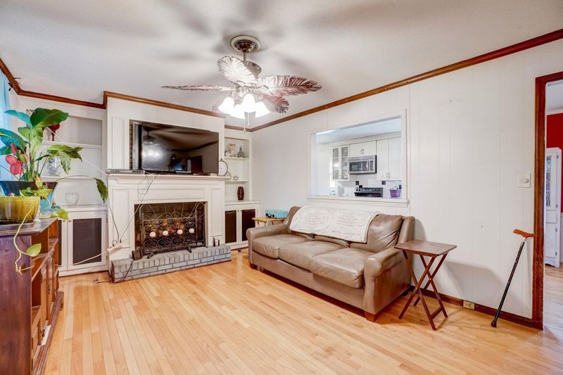 302 Gower Dr, Knightdale, NC 27545
