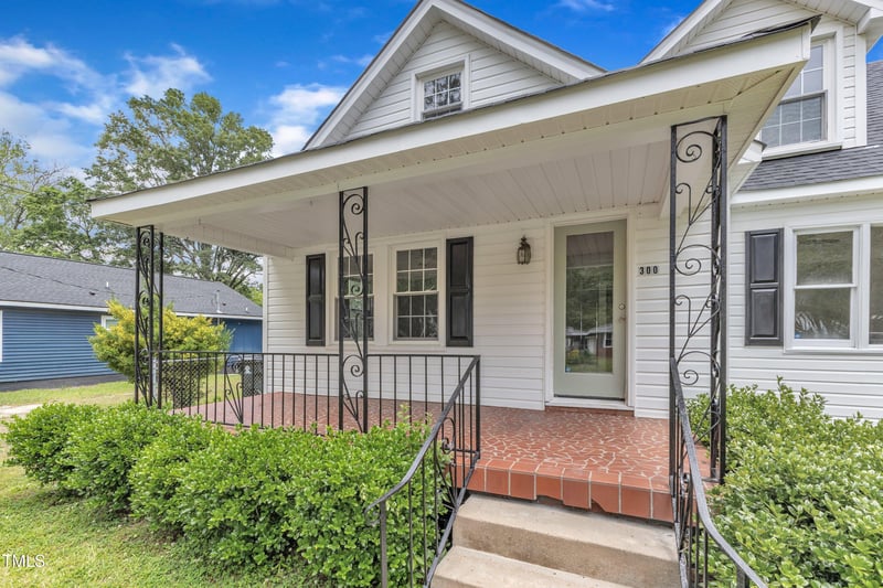 302 Hester St, Knightdale, NC 27545