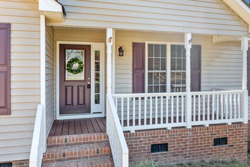 302 Laurel Dr, Smithfield, NC 27577