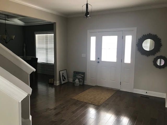 302 Laurel Oaks Dr, Youngsville, NC 27596