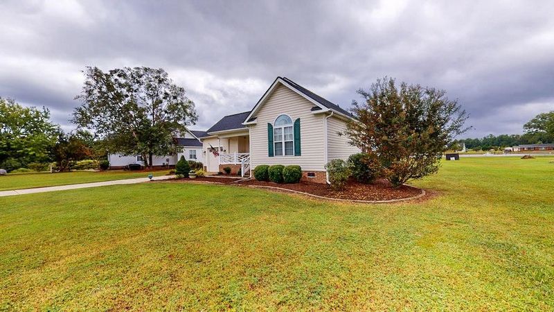 302 Lazy J Dr, Smithfield, NC 27577