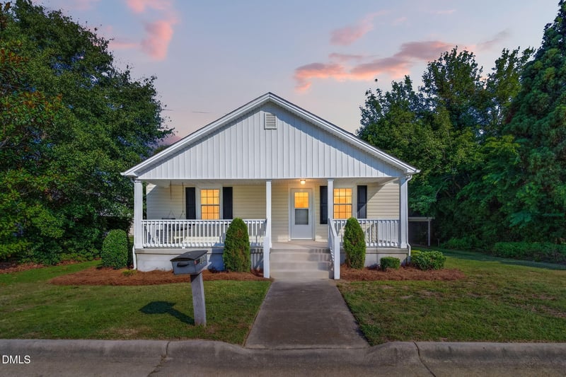 302 Mckay Ave, Dunn, NC 28334