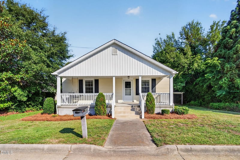 302 Mckay Ave, Dunn, NC 28334