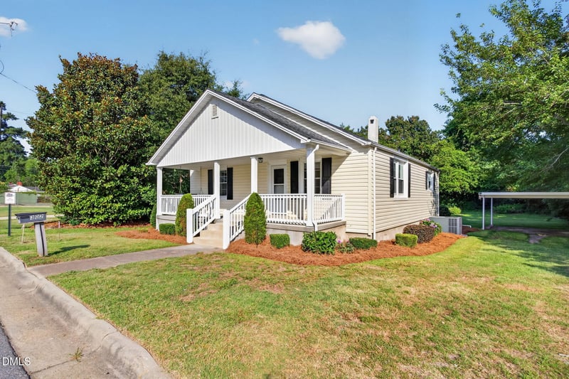 302 Mckay Ave, Dunn, NC 28334