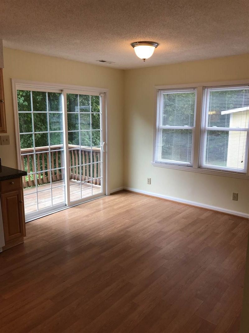 302 Mcmasters St, Chapel Hill, NC 27516