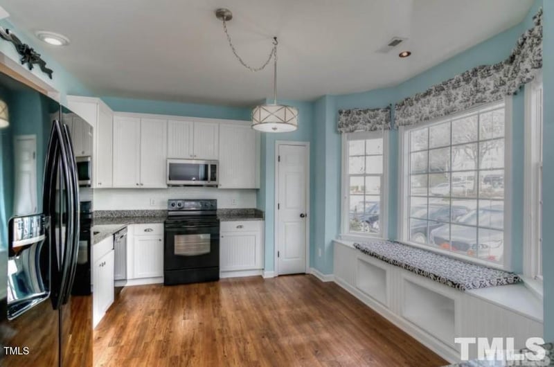 302 Nottinghill Walk, Apex, NC 27502