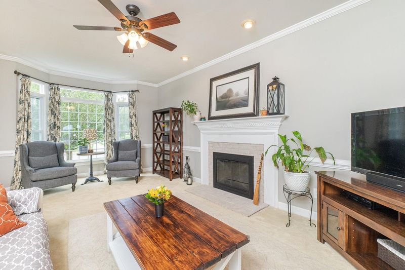 302 Palace Green, Cary, NC 27518