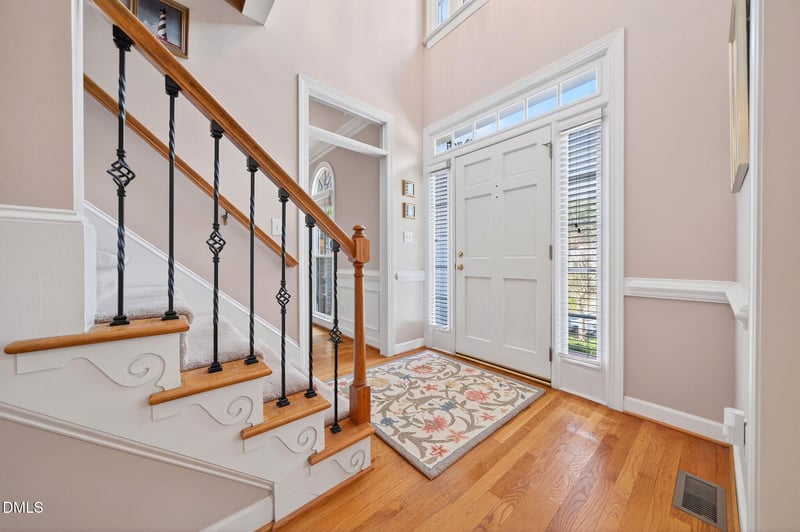 302 Parkbranch Ln, Cary, NC 27519