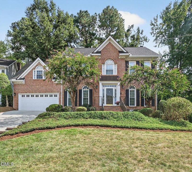 302 Parkbranch Ln, Cary, NC 27519