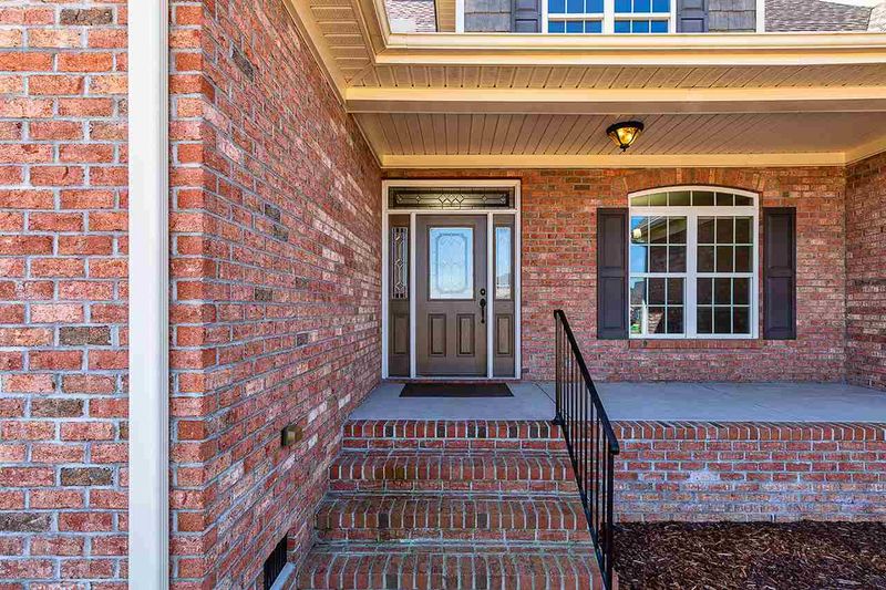 302 Pickens Dr, Goldsboro, NC 27530