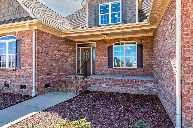302 Pickens Dr, Goldsboro, NC 27530