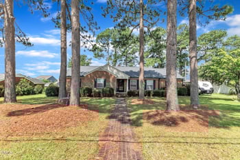 302 Pine St, Benson, NC 27504