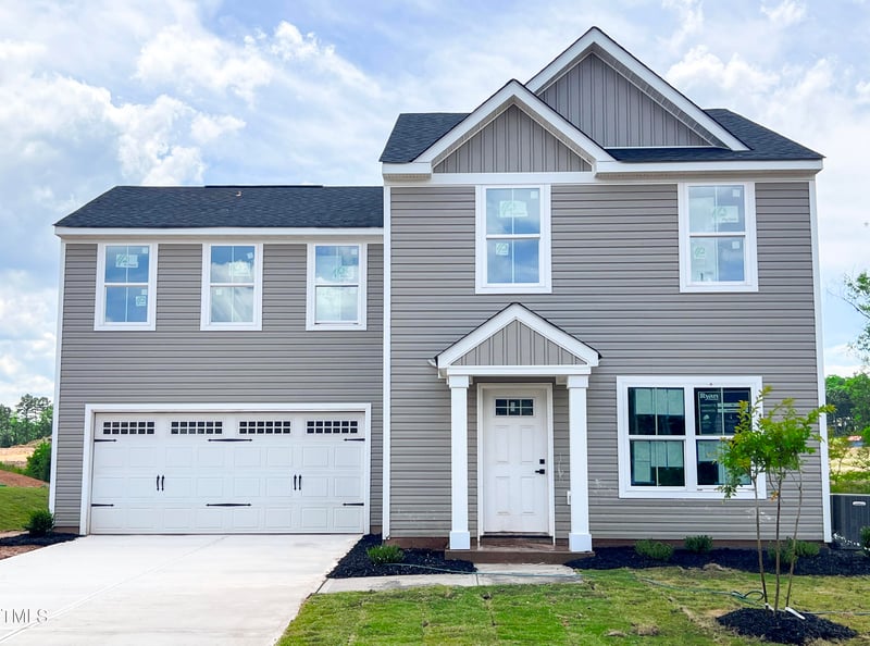 302 Rosewood Dr, Sanford, NC 27330