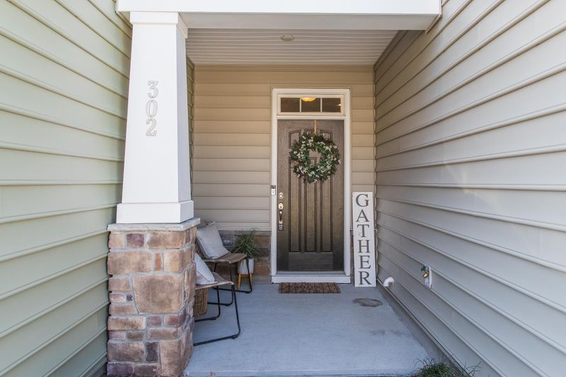 302 Shale Creek Dr, Durham, NC 27703