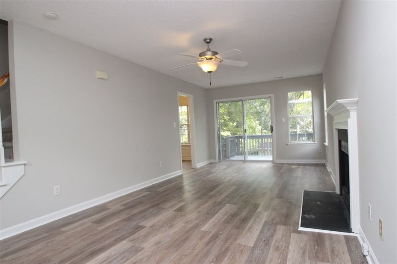 302 St Thomas Dr, Chapel Hill, NC 27517