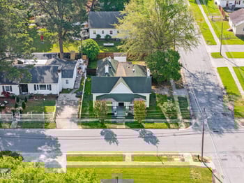 302 Sumner St, Selma, NC 27576