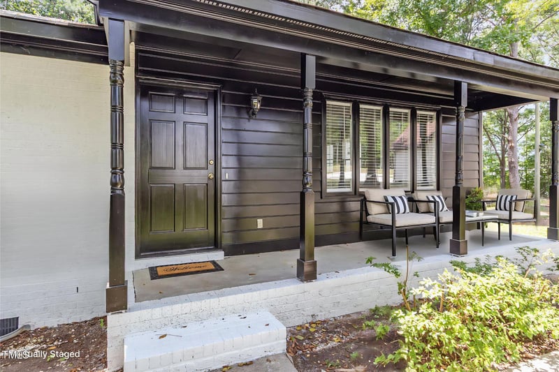 302 Tar River Ave, Louisburg, NC 27549