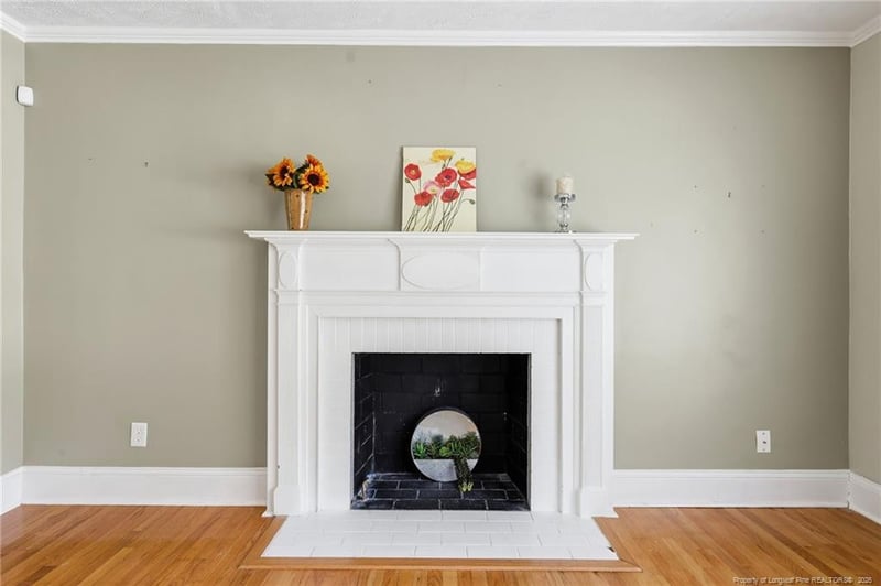 302 Valley Rd, Fayetteville, NC 28305