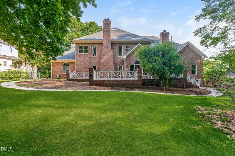 302 Versailles Dr, Cary, NC 27511
