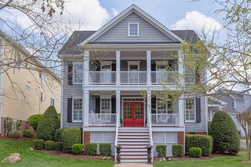 302 Westside Dr, Chapel Hill, NC 27516