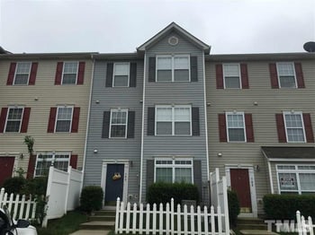 3020 Barrymore St #103, Raleigh, NC 27603