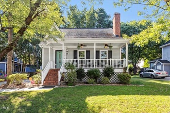 3020 Folkestone Pl, Raleigh, NC 27604