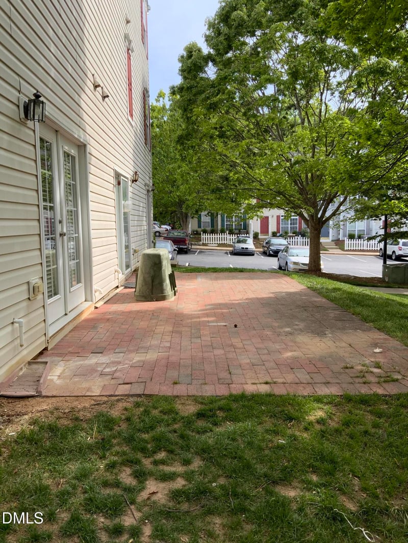 3021 Barrymore St #111, Raleigh, NC 27603