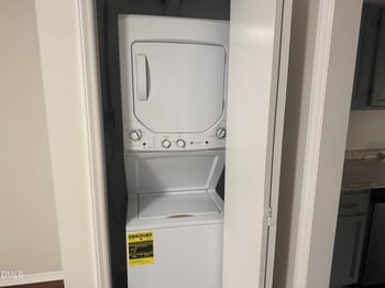 3021 Medlin Dr #E, Raleigh, NC 27607