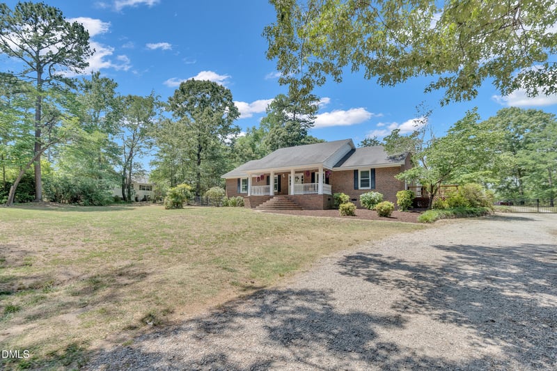 3021 Peebles Rd, Raleigh, NC 27616