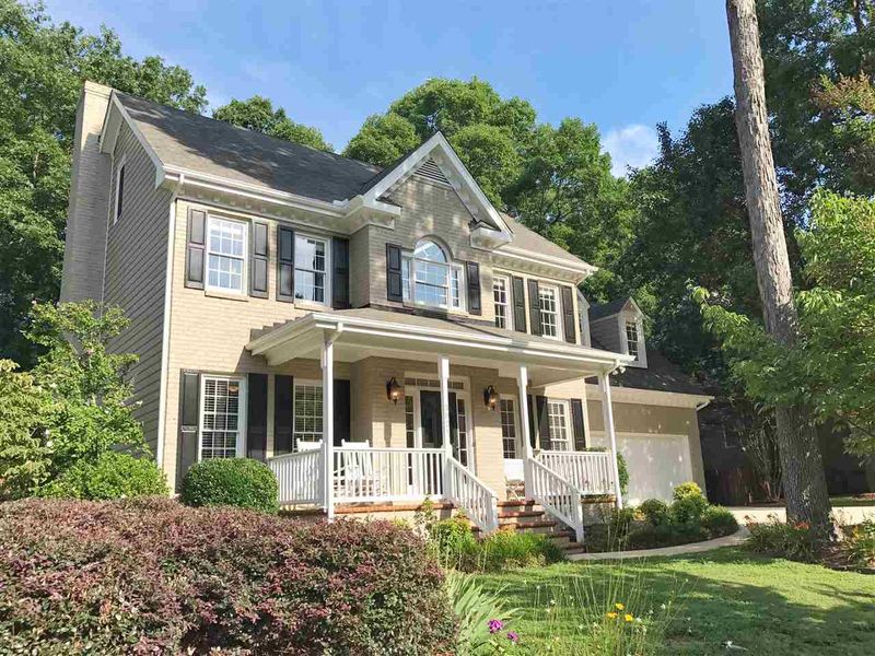 3021 Stone Gap Ct, Raleigh, NC 27612