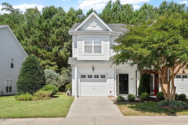 3021 Winding Waters Way, Raleigh, NC 27614